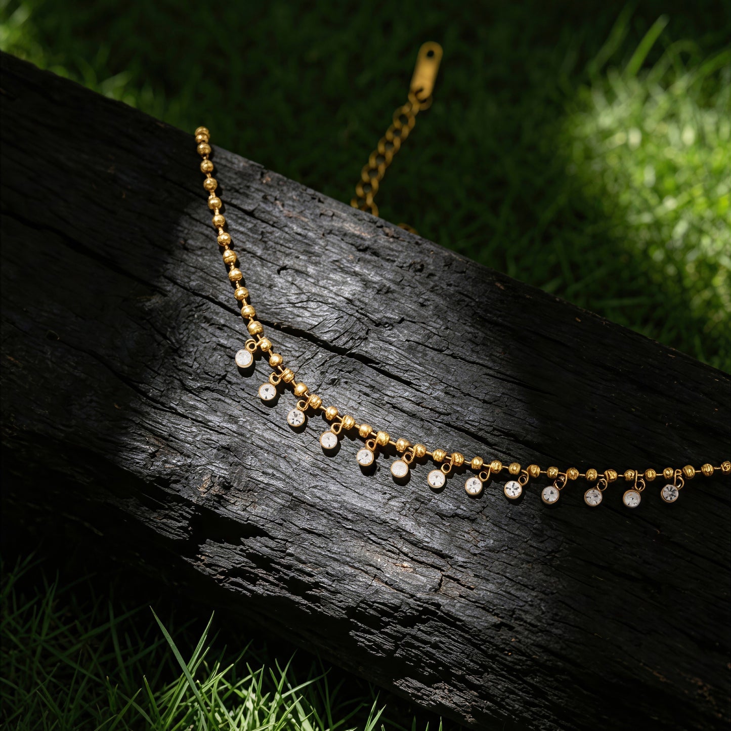 Dewlight Necklace