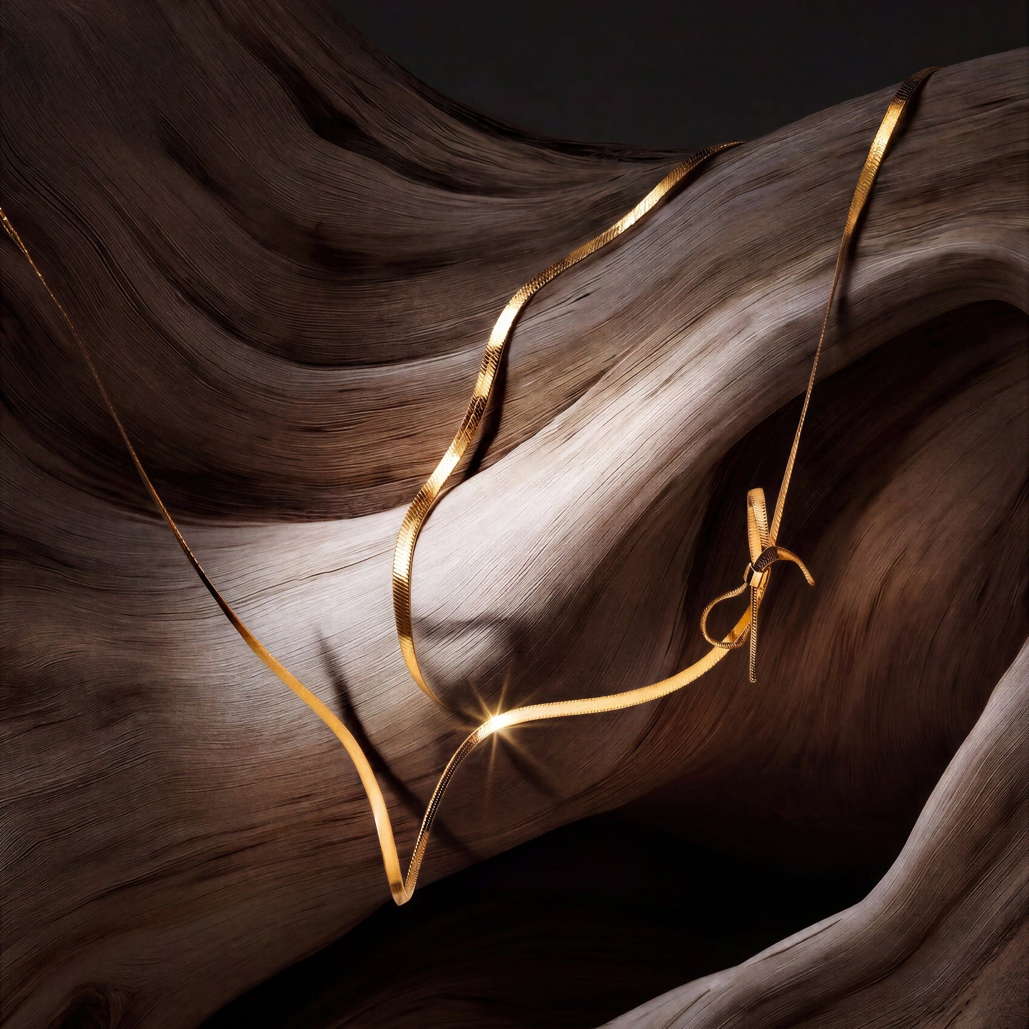 Lightknot Necklace