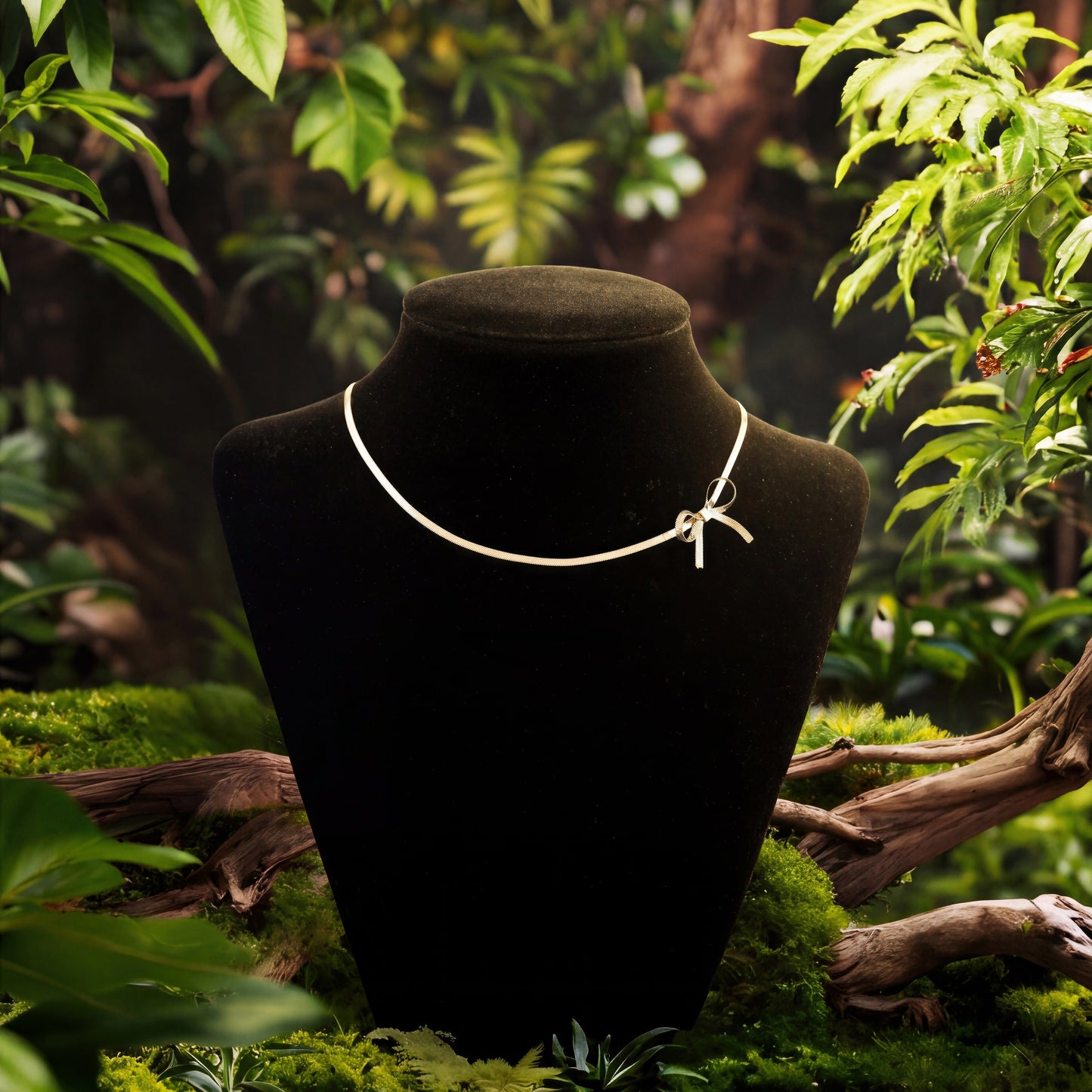 Lightknot Necklace