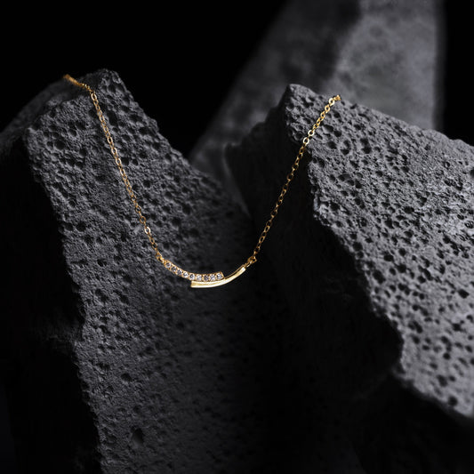 Arc Necklace