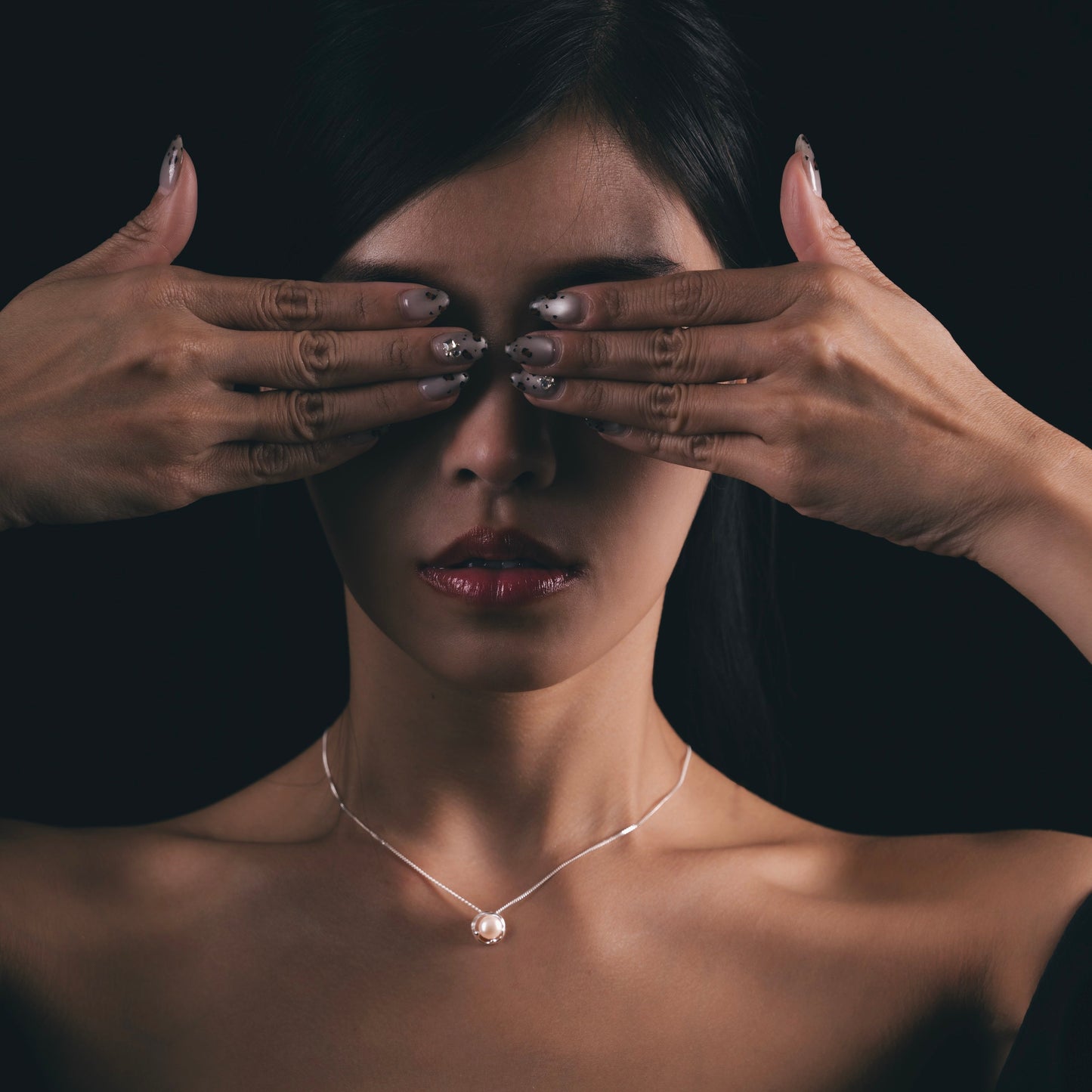 Pure Orbit Necklace